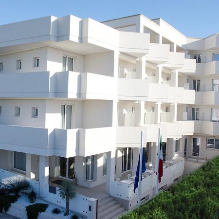 Quihotel Porto Cesareo Eksteriør bilde