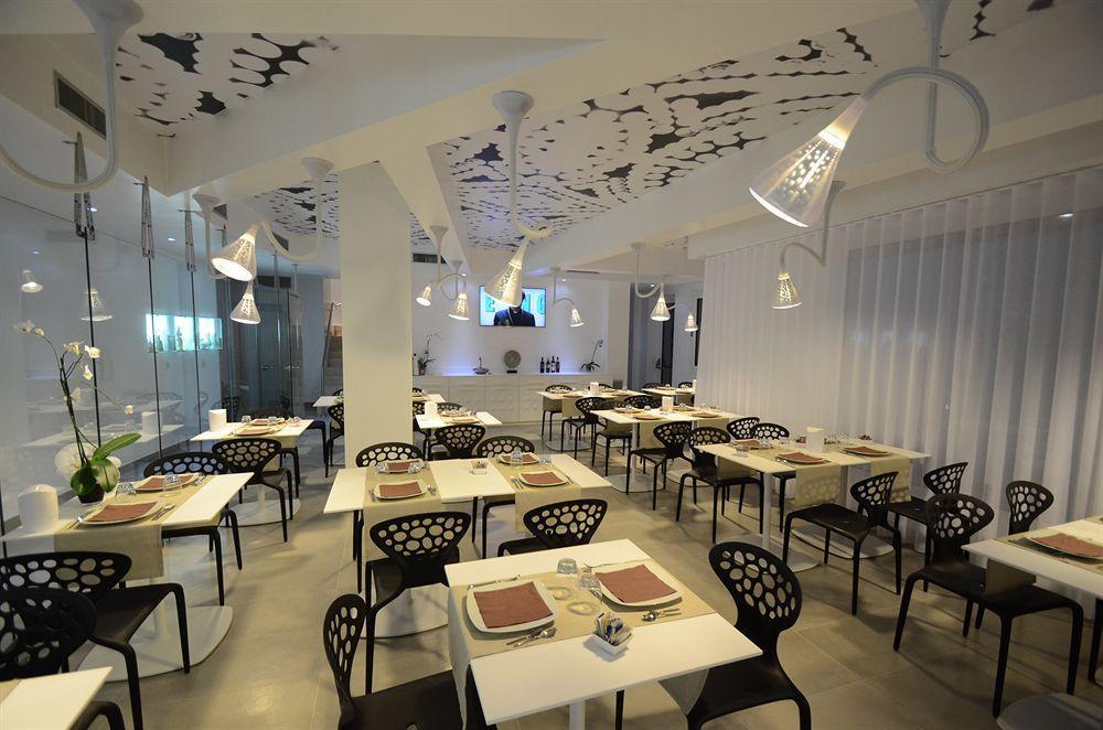 Quihotel Porto Cesareo Eksteriør bilde