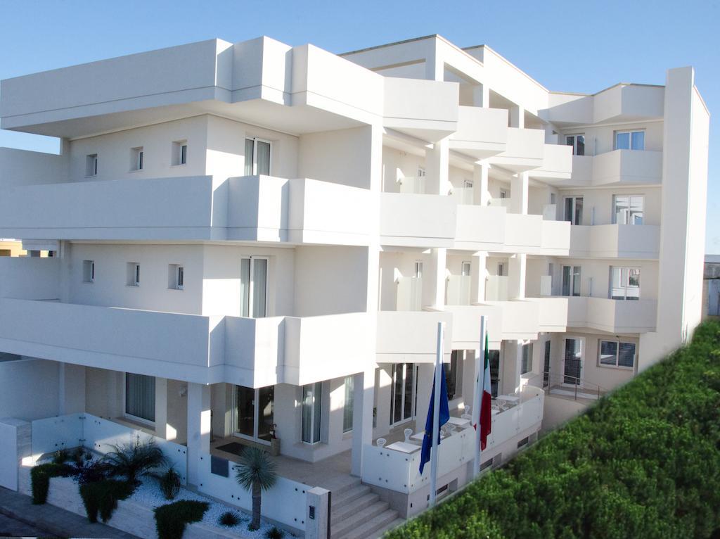 Quihotel Porto Cesareo Eksteriør bilde