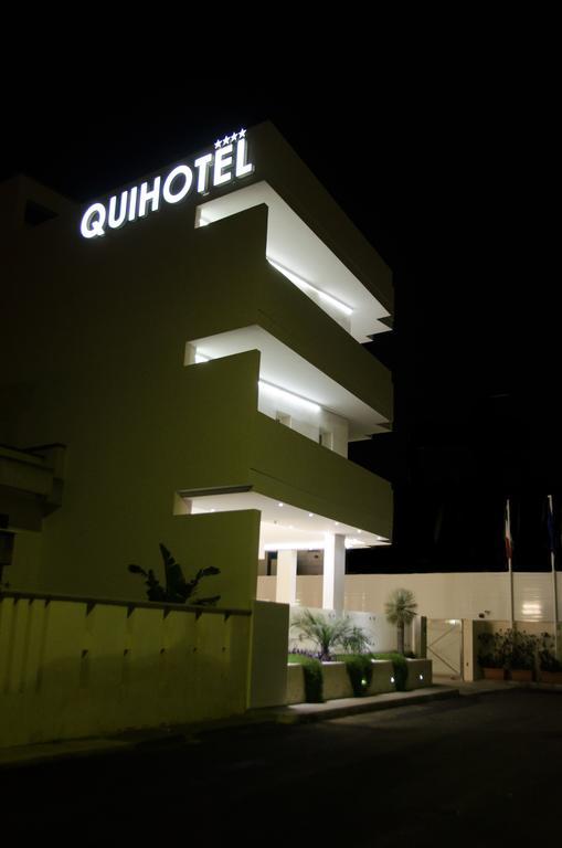 Quihotel Porto Cesareo Eksteriør bilde