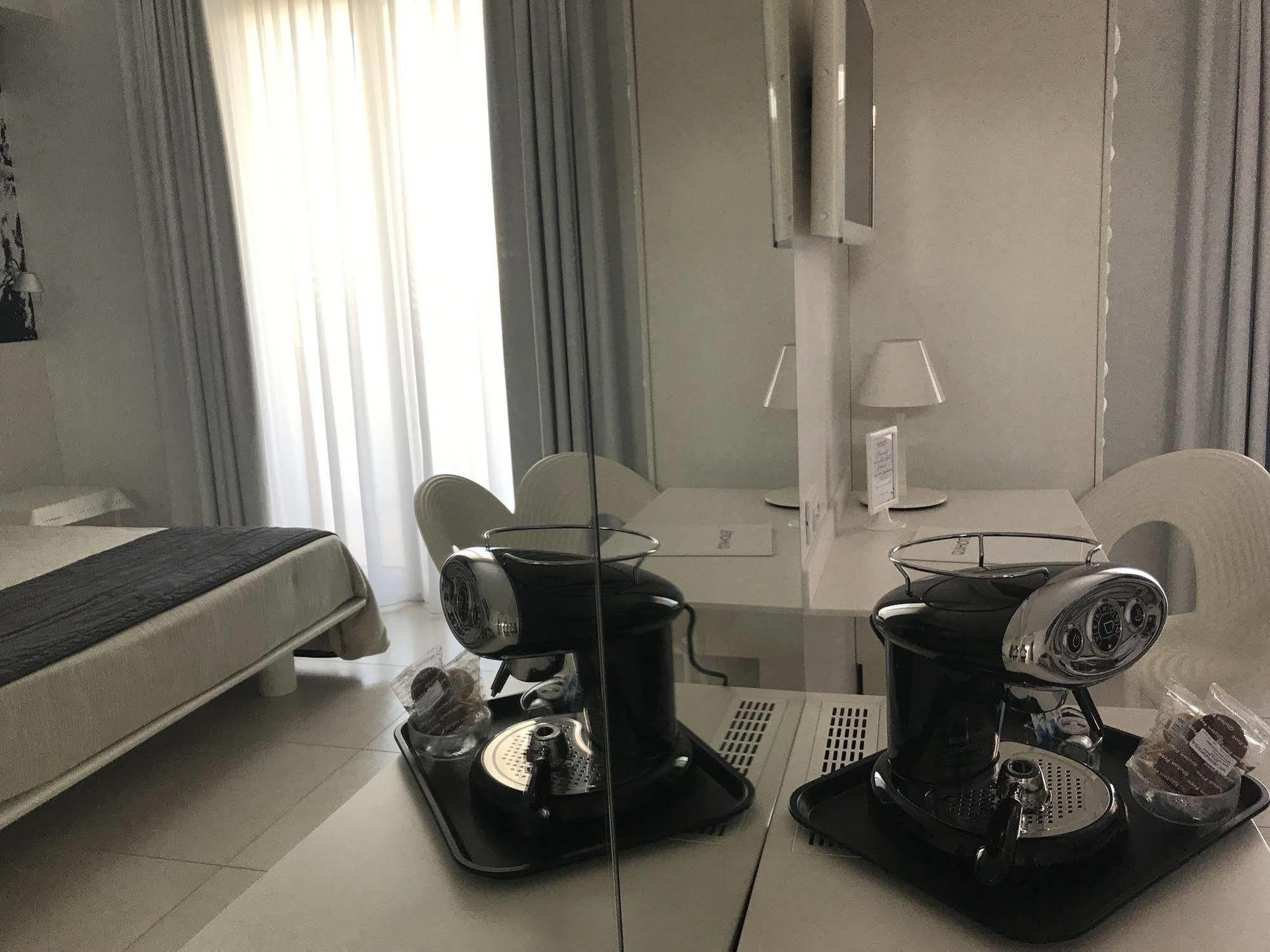 Quihotel Porto Cesareo Eksteriør bilde